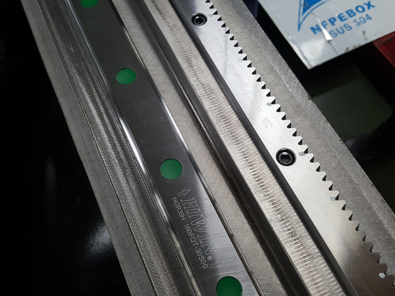 1500W Laser Tube Cutting Machine untuk Dijual Tube Pipe Laser dan 1,5KW metal Cutter